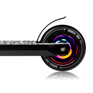 Lionelo Whizz Neo Black Carbon Multicolor — Koloběžka